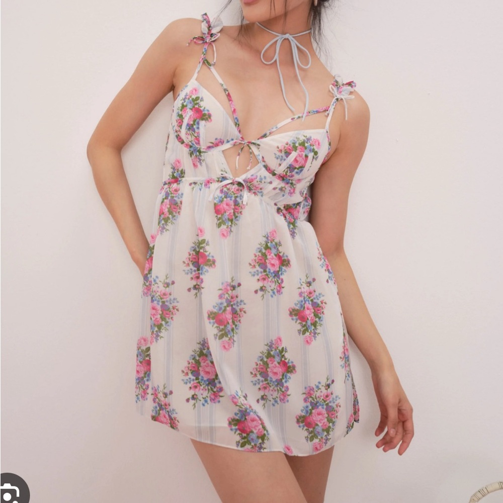 for love and lemons lailah slip dress
